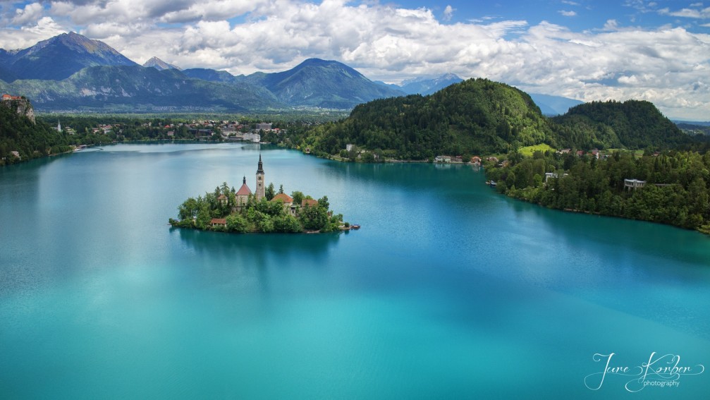 35 Stunning Aerial Drone Photos from around Slovenia