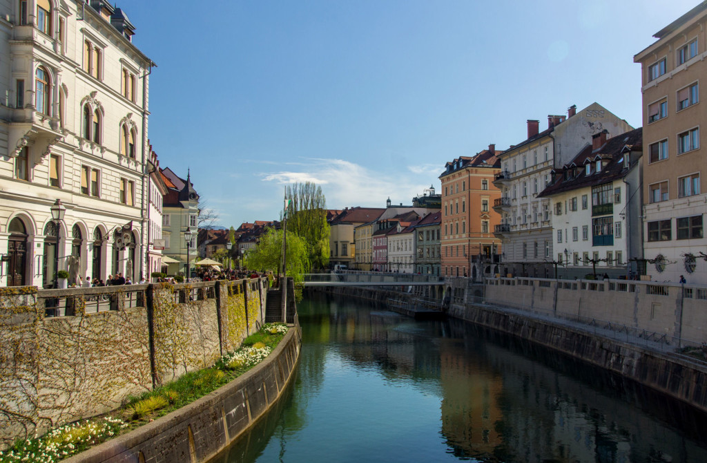 Le canal de Ljubljana - TRAVELSLOVENIA.ORG – All You Need To Know To ...