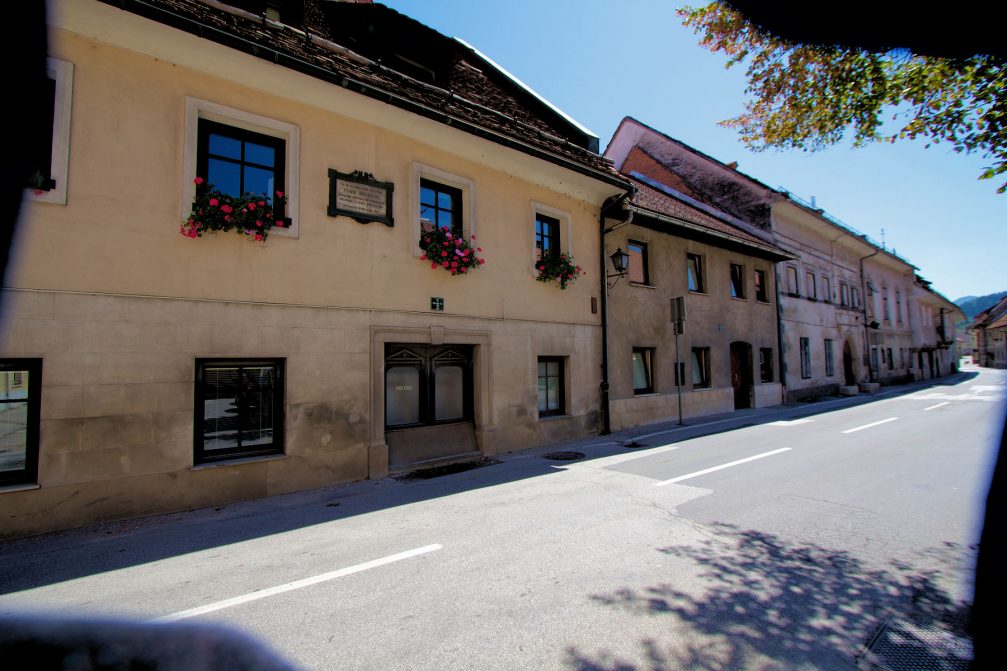 The Lower Square street in Skofja Loka with the birth house of Ivan Dolinar