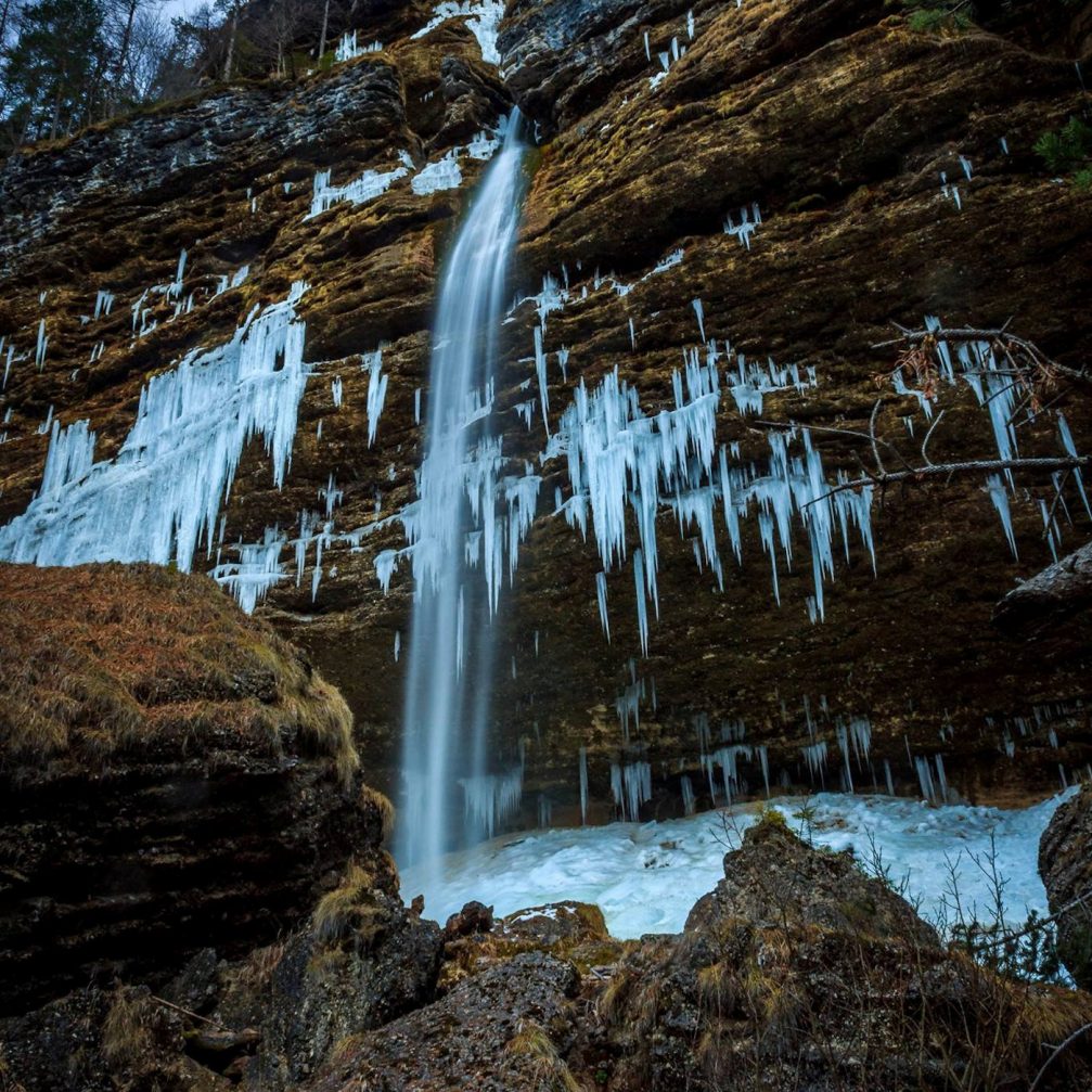 The Pericnik falls in winter when the water freezes into thick curtains of ice