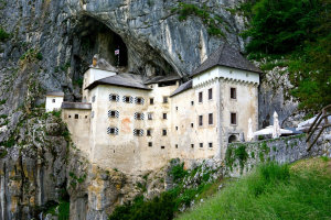 The Predjama Castle, Skocjan Caves and Piran with Roundabout Travel