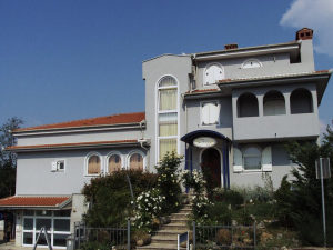 Exterior of Guest House Garni Mimosa near Koper, Slovenia