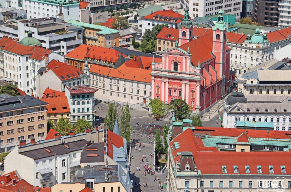 Elevated view of Ljubljana Old Town and the castle from the Neboticnik skyscraper