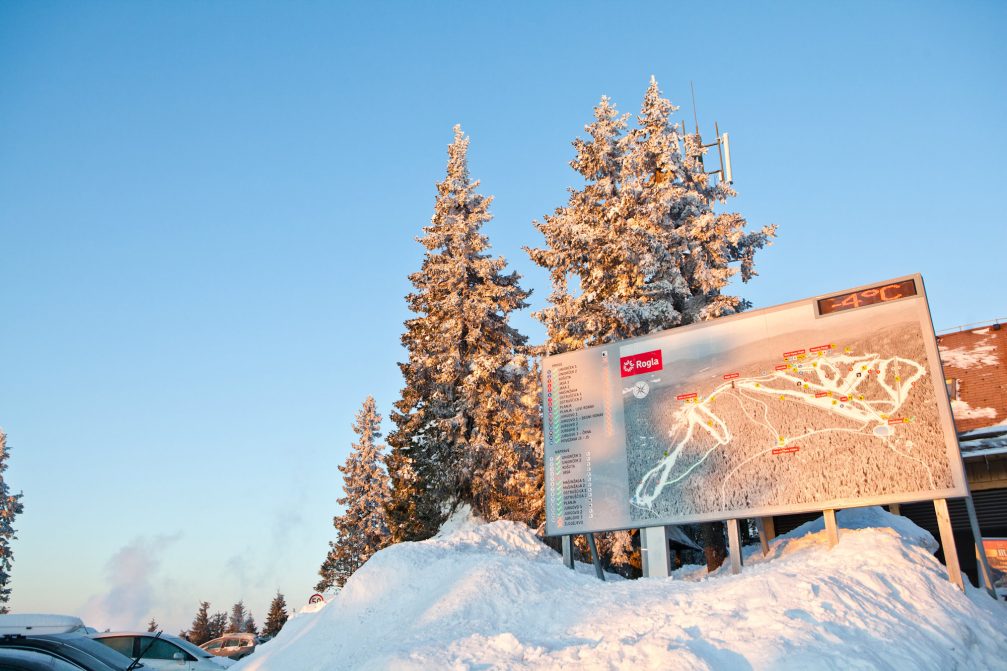 A map of ski runs and lifts at Rogla Ski Resort