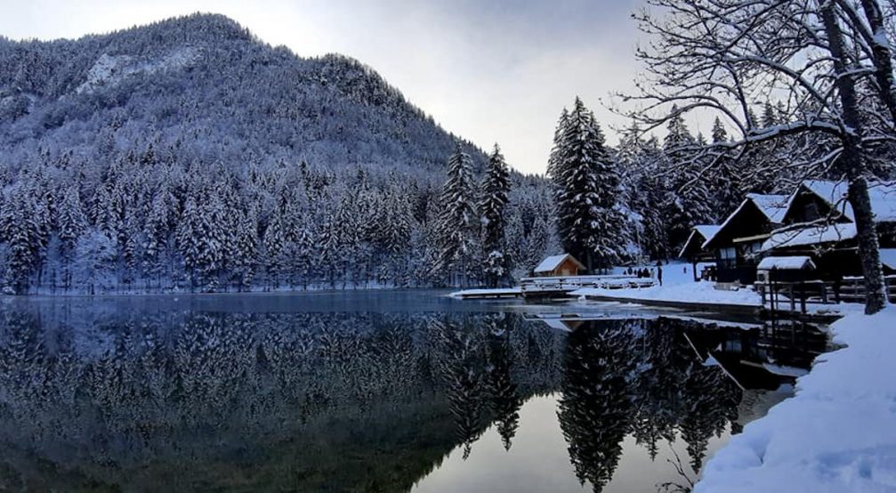 Lake Plansar covered in snow in winter 
