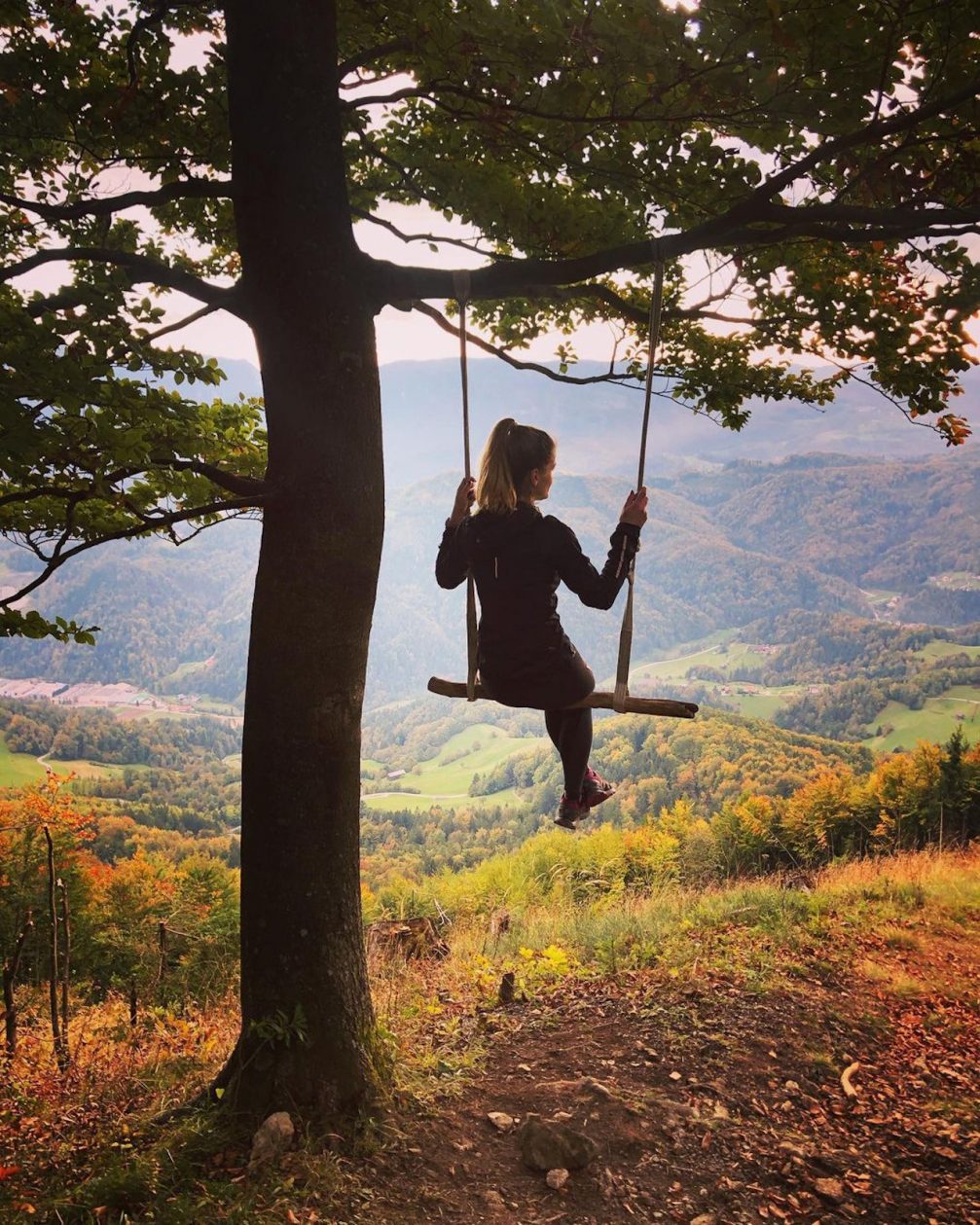 A swing on the Malic Hill above Lasko in autumn