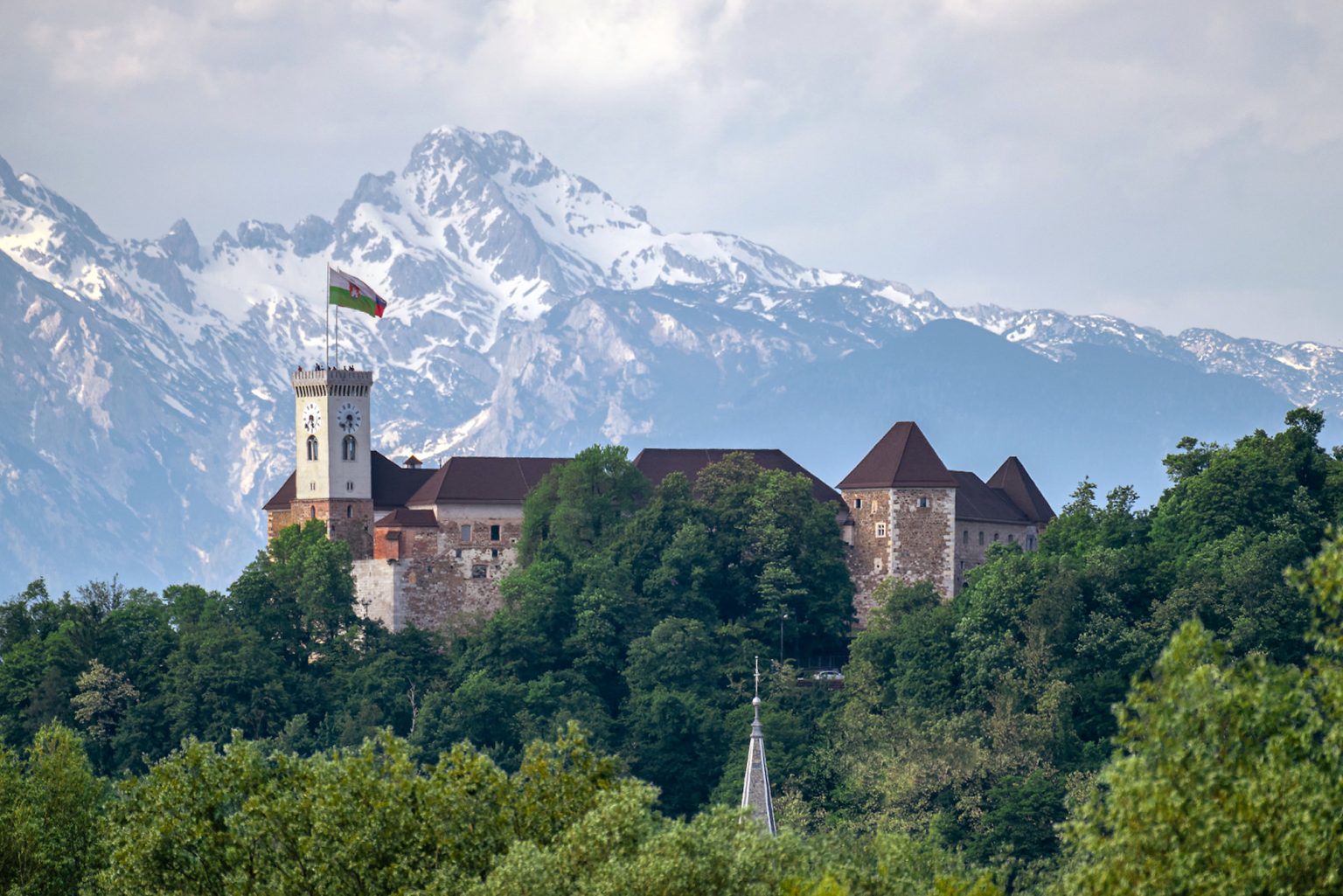 20-beautiful-ljubljana-castle-photos-to-inspire-you-to-visit-slovenia