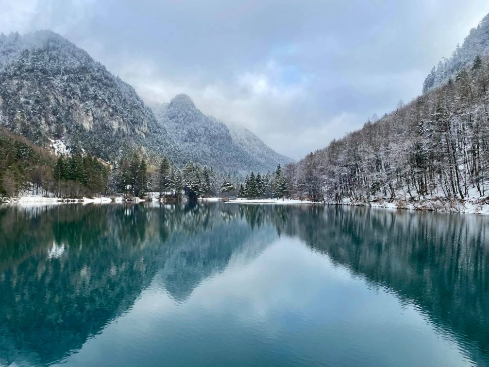 Lake Zavrsnica in Slovenia in winter